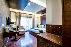 Отель The Grand Vikalp by Orion Hotels  Нью-Дели